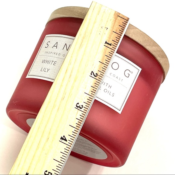 Sand And Fog White Lily Scented California Candle Made With Essential Oils NWT - Picture 7 of 8